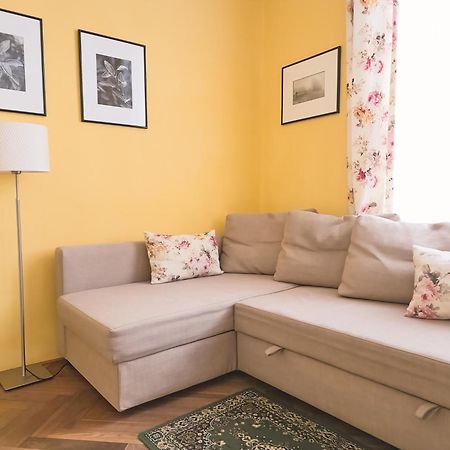 Modern Apartment - Prague Centre Екстериор снимка